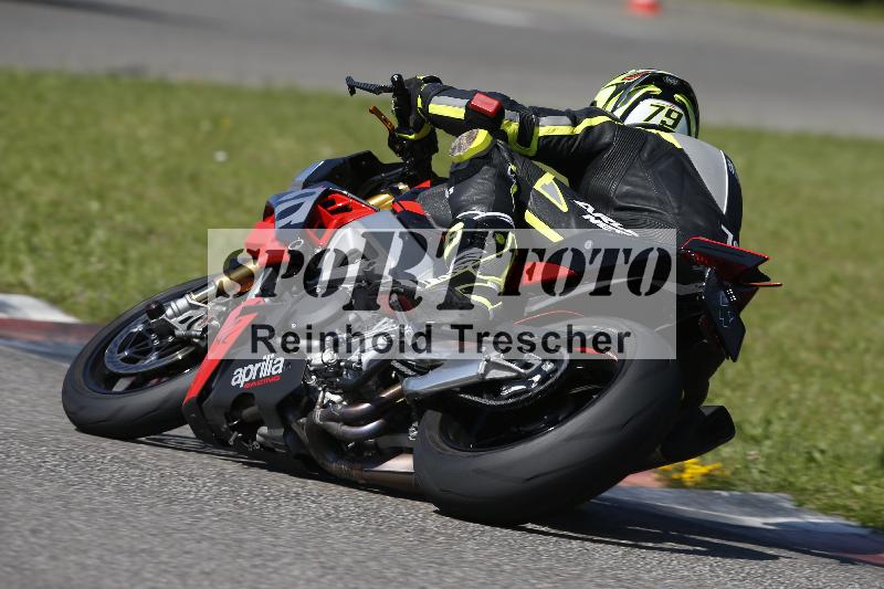 /Archiv-2024/29 12.06.2024 MOTO.CH Track Day ADR/Gruppe gelb/16